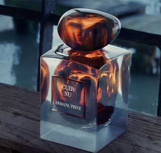 Armani Privé Cuir Nu Édition Murano
